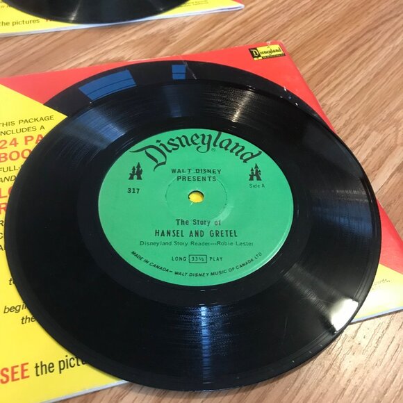 Disneyland 45 RPM Vinyl Records Lot Of 6 With Storybook Sleeves - Picture 8 of 10